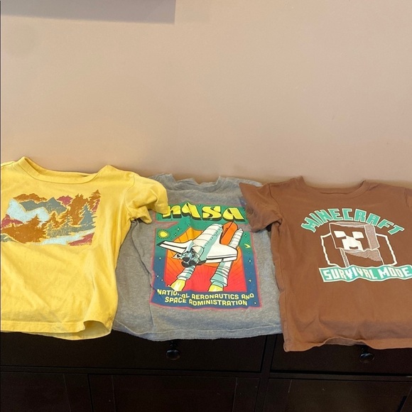 Gap cotton tees bundle - Picture 1 of 4